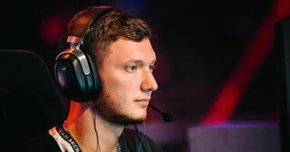 Resolut1on ждет приглашения только от Team Liquid.