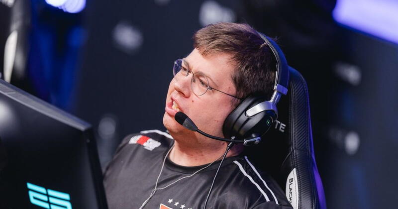 S1mple - возможный трансфер в FaZe Clan: горячие слухи о будущем.