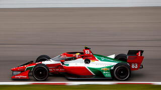 Кайл Кирквуд и Роберт Шварцман засветились в гонке IndyCar в Сент-Луисе