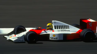 Льюис Хэмилтон сядет за руль McLaren MP4/5B в Бразилии