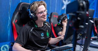 Team Falcons крушит Edge в битве на DreamLeague Season 26