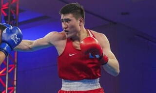 Казахстанский боксер в финале турнира Eindhoven Box Cup