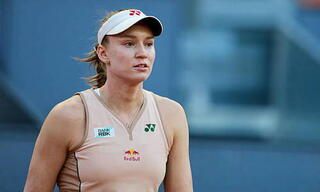 Елена Рыбакина выбыла из топ-10 WTA.