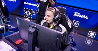 NAVI победили Nemiga Gaming на BLAST.tv Austin Major 2025: Гении eSports!