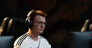 NAVI Junior и Nigma Galaxy Победили OG на Отборочных TI14