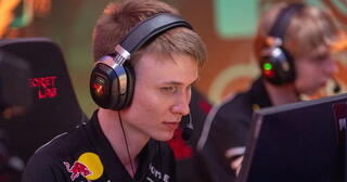 Каждый матч против Astralis для donk — личное испытание