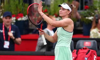 Елена Рыбакина заработала 38 140 долларов на турнире в Лондоне