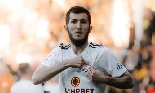 Идрис Умаев вернется на поле!