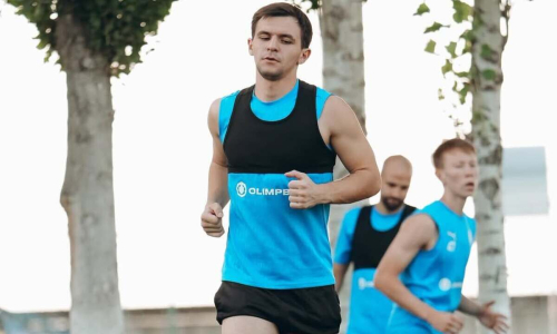 Известный нападающий покинул клуб КПЛ