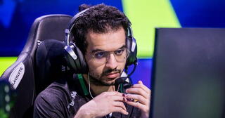 AVULUS и Team Falcons сыграли вничью на DreamLeague Season 26
