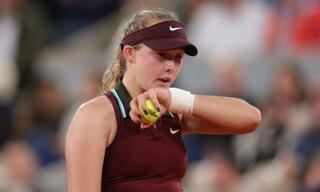 Новость: Мирра Андреева удерживает 6 место в рейтинге WTA после поражения на «Ролан Гаррос»-2025.