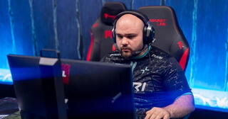 PARIVISION сыграла вничью с Talon Esports на DreamLeague Season 26