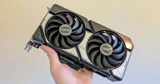Видеокарты GeForce RTX 5060 в России: цены выше, спрос не ослабевает