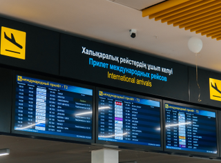 Уникальное приземление самолетов в Алматы: туристы из Дубая успешно доставлены!