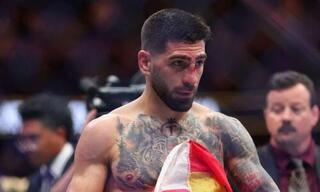 Илия Топурия готовится к бою с Чарльзом Оливейрой в UFC 317