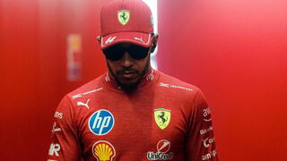 Ошибка Ferrari: контракт с Хэмилтоном подписан слишком поздно