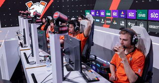 Virtus.pro меняет состав на FISSURE Universe: E6