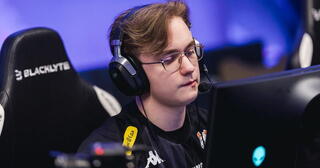 Virtus.pro обыграли MOUZ на турнире BLAST.tv Austin Major 2025