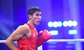 Олимпийский чемпион Узбекистана выиграл разгромный бой в Ейндховене