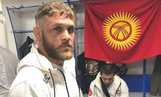 Рафаэль Физиев сменил флаг на флаг Азербайджана
