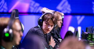 Aurora Gaming побеждает OG на PGL Wallachia Season 5.