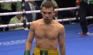 Казахстанские боксёры готовы к боям Гран-при WBC.