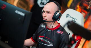 EliGE переходит из Complexity в FaZe Clan