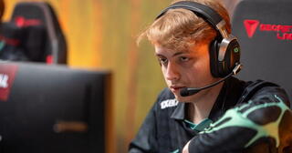Баг с Doom в матче Aurora — PARIVISION: кулинарная драма eSports