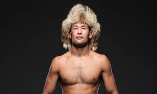 Расколбас в мире UFC: Рахмонова оставили без боя, Махачев принимает вызов.