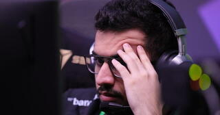 Gladiators успешно выбили Falcons из DreamLeague Season 26