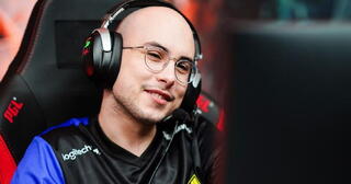 NAVI распускает основной состав по Dota 2