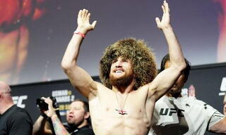 Мераб Двалишвили на пике формы: победа в титульном бою UFC 316