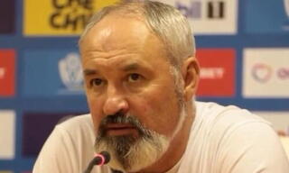 «Обидно и неприятно»: наставник команды «Актобе» обещал разобраться после поражения от «Кайрата»