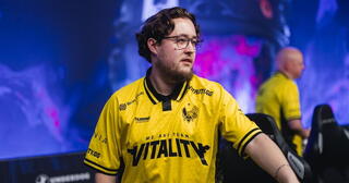 ZywOo мечтает о финале с s1mple и Месси с Роналду на сервере
