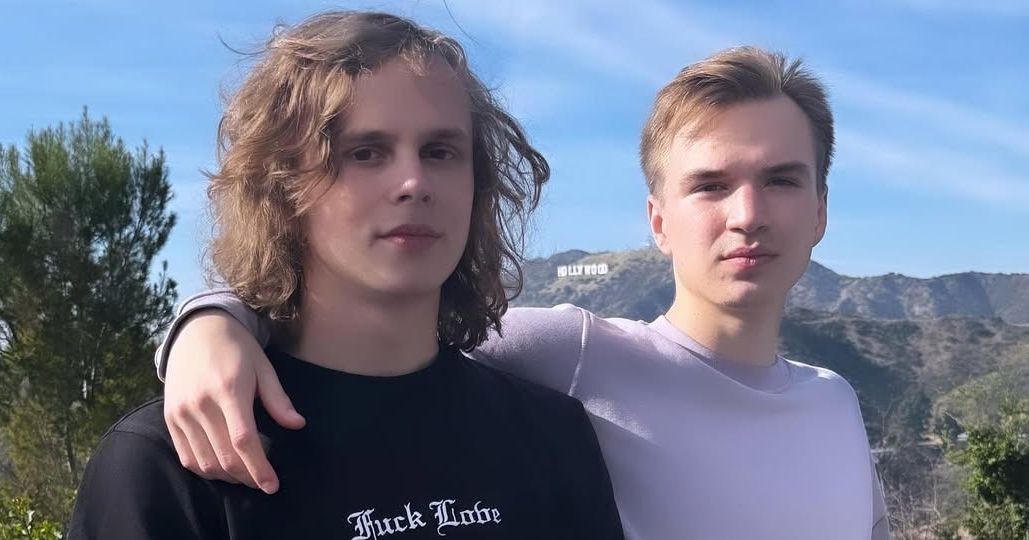 Pure~ поддержал друга после победы над Gladiators