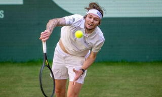 Бублик одолел Медведева в финале ATP-500