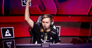 Team Spirit и NAVI в битве за плей-офф BLAST.tv Austin Major 2025