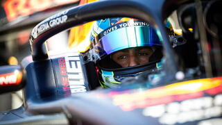 Red Bull готовится к смене лидера: Линдблад ждет свой шанс