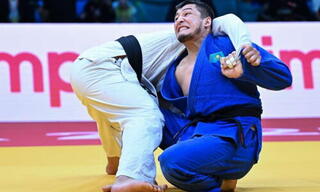Казахстанец Марат Байкамуров вышел на олимпийского чемпиона на ЧМ-2025 по дзюдо.