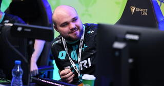 PARIVISION обыграла Team Falcons на DreamLeague Season 26