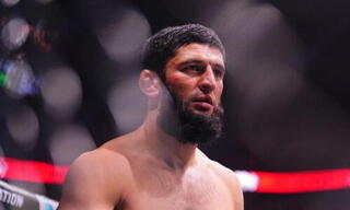 Бразильский боец нокаутировал Чимаева в UFC