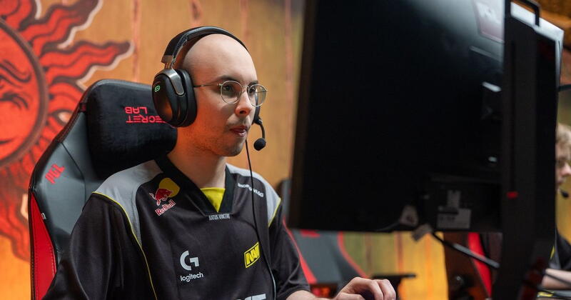 NAVI побеждают Team Liquid на PGL Wallachia Season 5.