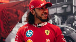 Льюис Хэмилтон предлагает идеи Ferrari, но команда не спешит