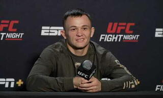 Бойцу UFC Бекзату Алмахану предстоят два боя.