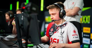 Nemiga Gaming одержала победу над FlyQuest и идет во вторую стадию мейджора