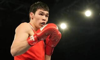 Бой чемпиона мира из Казахстана на финале турнира Eindhoven Box Cup