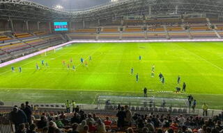 На «Борисов-Арене» превратили газон в болото