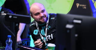 PARIVISION демонстрирует уверенное лидерство над Nigma Galaxy на DreamLeague Season 26