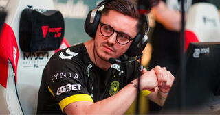 Team Falcons готовы к битве с Team Vitality