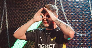 S1mple хвалит колл на сейв в матче Team Spirit vs Passion UA.